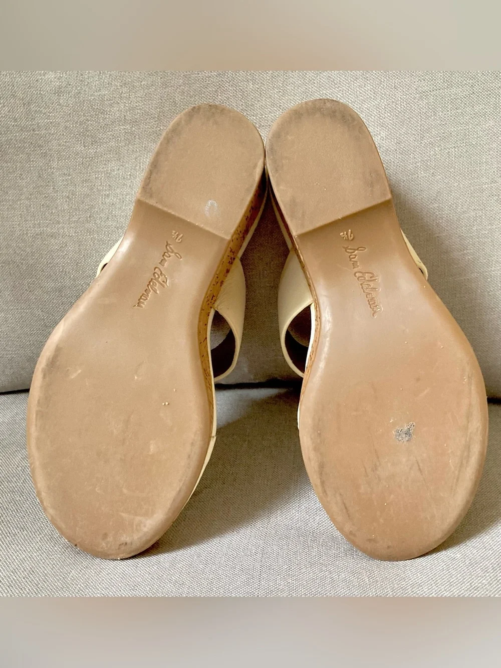 Sam Edelman Yardlie Cork Wedge Thong Sandals White Leather Gold Logo 7.5
